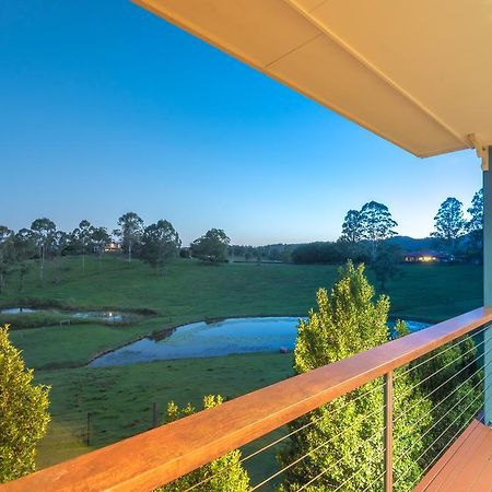 Jacaranda Creek Farmstay And B&B Sunshine Coast Exterior photo